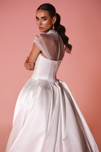 Dany Tabet #Sia #7 backface vertical cropped thumbnail