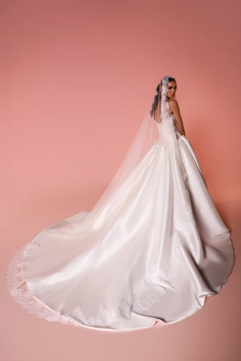 Dany Tabet #Valenne #3 backface vertical thumbnail