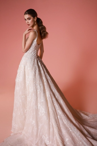 Dany Tabet #Veda #4 backface vertical cropped thumbnail
