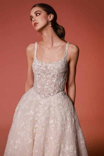 Dany Tabet #Veda #2 frontface vertical cropped thumbnail