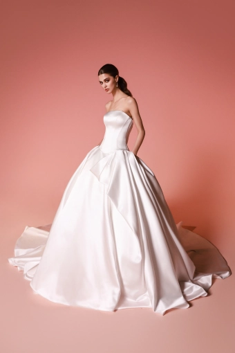 Dany Tabet #Zavira #4 frontface vertical thumbnail