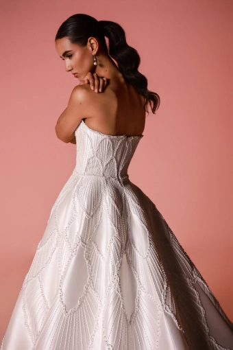 Dany Tabet #Zohara #6 backface vertical cropped thumbnail