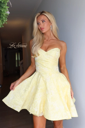 La Femme Style #34147 #6 Yellow frontface vertical thumbnail