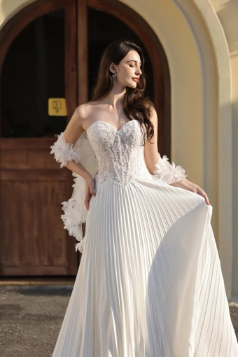 Happily Ever After Bridal Collection 3804 #0 default frontface vertical cropped thumbnail