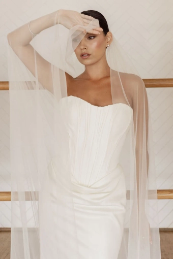 Trish Peng #Beau #8 frontface vertical cropped thumbnail