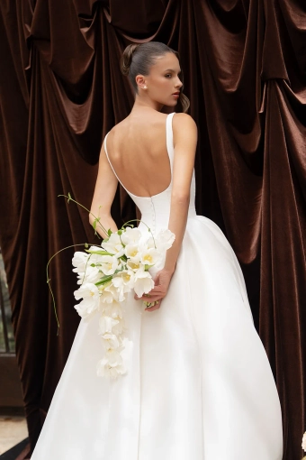 Lé Lee Studio #Katherine #5 backface vertical cropped thumbnail