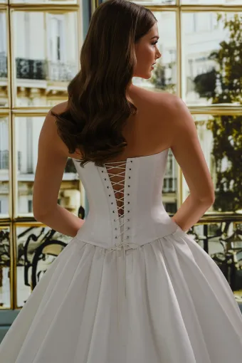 MT4067STN Timeless Love $4 Diamond White backface vertical cropped thumbnail