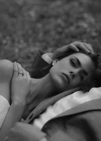 Anne Barge Couture Style #Harelston #6 frontface vertical cropped thumbnail
