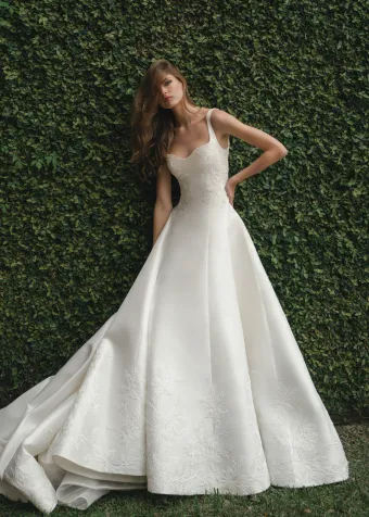 Anne Barge Couture Style #King #1 frontface vertical thumbnail