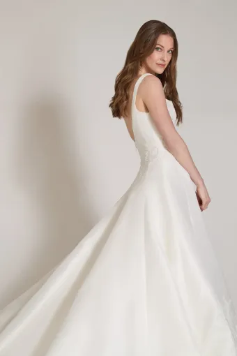 Anne Barge Couture Style #King #13 backface vertical cropped thumbnail