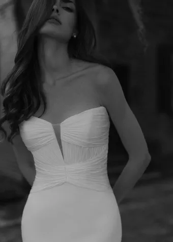 Anne Barge Couture Style #Montagu #8 frontface vertical cropped thumbnail