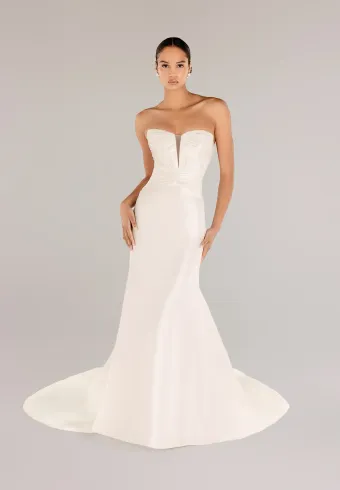 Anne Barge Couture Style #Montagu #1 frontface vertical thumbnail