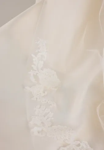 Anne Barge Couture Style #Wentworth #5 vertical cropped thumbnail