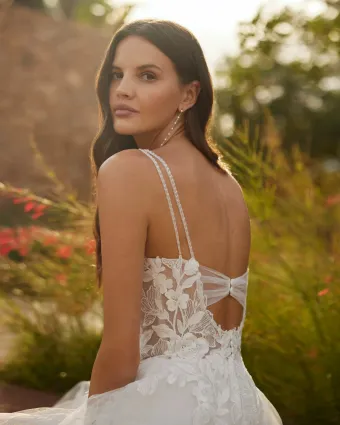 Adriana Alier 1N44 #2 backface vertical cropped thumbnail