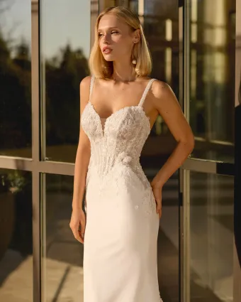 Luna Novias 2S11 #2 frontface vertical cropped thumbnail