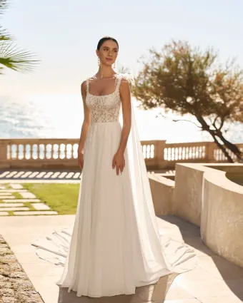 Luna Novias 2S15 #0 default frontface vertical thumbnail