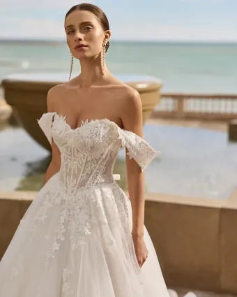 Luna Novias 2S27 #2 frontface vertical cropped thumbnail