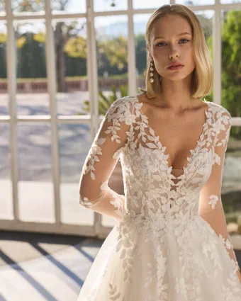 Luna Novias 2S30 #2 frontface vertical cropped thumbnail