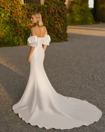 Luna Novias 2S36 #1 backface vertical thumbnail