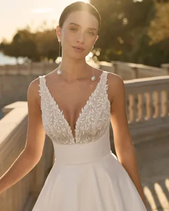 Luna Novias 2S47 #2 frontface vertical cropped thumbnail
