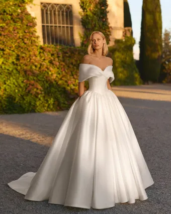 Luna Novias 2S49 #0 default frontface vertical thumbnail