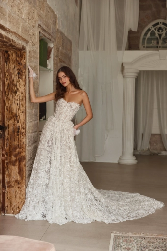 Julie Vino Couture Giulina #0 default frontface vertical thumbnail
