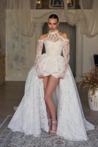 Julie Vino Couture Viviana #1 frontface vertical thumbnail