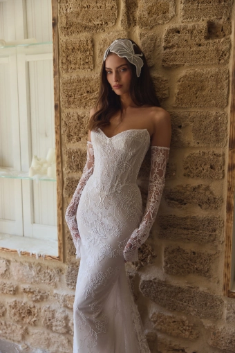Julie Vino Couture Noelle #2 frontface vertical cropped thumbnail