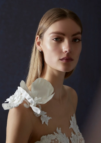 Atelier Pronovias  Acazia #2 frontface vertical cropped thumbnail