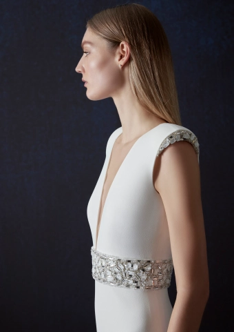 Atelier Pronovias  Aromatic #2 frontface vertical cropped thumbnail