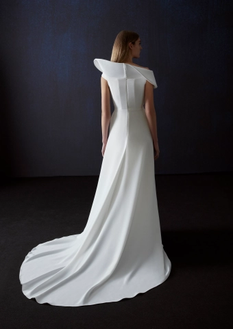 Atelier Pronovias  Bugane #1 default backface vertical thumbnail