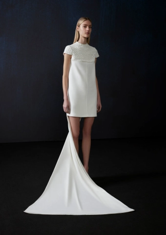 Atelier Pronovias  Casas #1 frontface vertical thumbnail