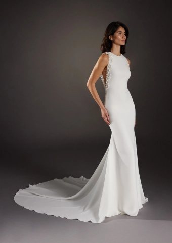 Atelier Pronovias  Font #0 default frontface vertical thumbnail