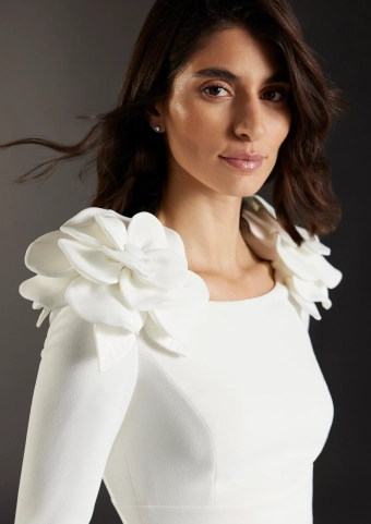 Atelier Pronovias  Mies #3 frontface vertical cropped thumbnail