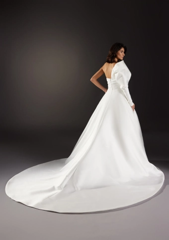 Atelier Pronovias  Modernismo #3 default backface vertical thumbnail