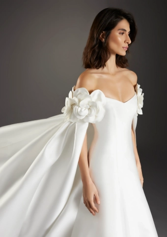 Atelier Pronovias  Sagrada #5 frontface vertical cropped thumbnail