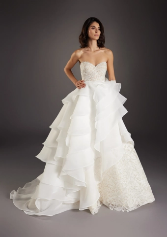 Atelier Pronovias  Vidriera #2 frontface vertical thumbnail