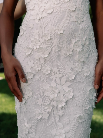 Sareh Nouri Estelle $4 frontface vertical cropped thumbnail
