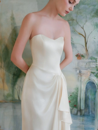 Sareh Nouri Tuxedo Rose $7 frontface vertical cropped thumbnail