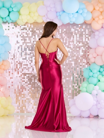 Tiffanys Bonni #4 default Berry backface vertical thumbnail
