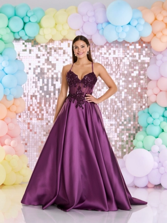 Tiffanys Charly #2 Grape frontface vertical thumbnail