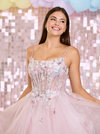 Tiffanys Feodora #6 Mauve frontface vertical cropped thumbnail