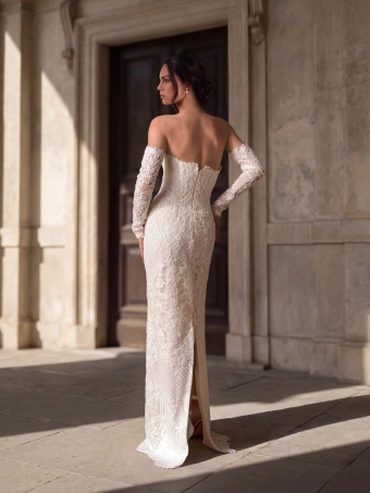 Privee by Pronovias  Arvla #2 default backface vertical thumbnail