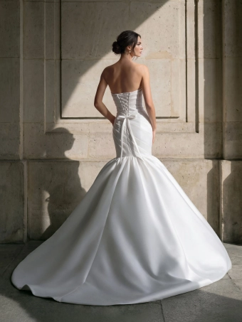 Privee by Pronovias  Calvirex #2 default backface vertical thumbnail