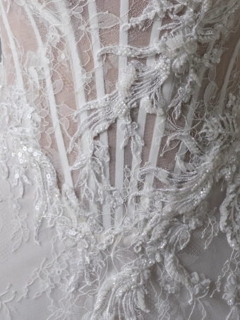 Privee by Pronovias  Elyrael #4 vertical cropped thumbnail