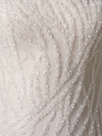 Privee by Pronovias  Orvanel #2 vertical cropped thumbnail