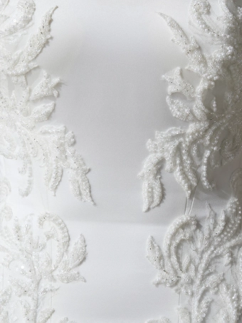 Privee by Pronovias  Serixon #2 vertical cropped thumbnail