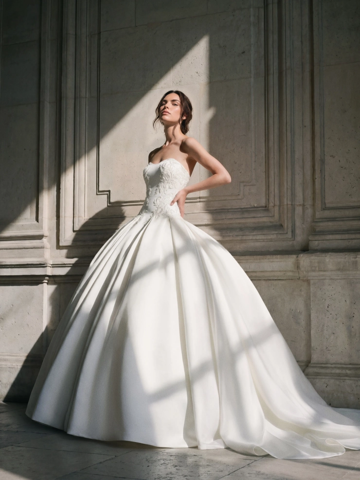 Privee by Pronovias #Serixon Default Thumbnail Image