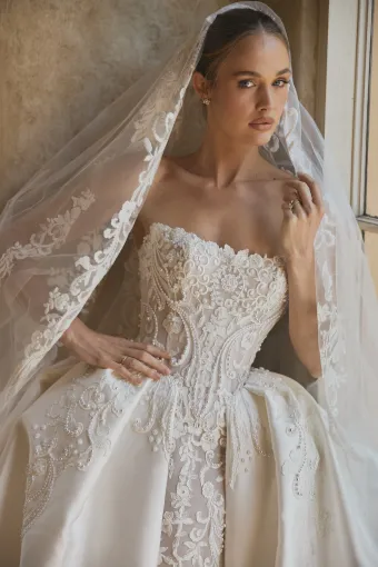Steven Khalil Azia #4 frontface vertical cropped thumbnail