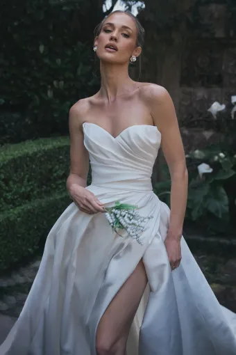 Steven Khalil Ellen #4 frontface vertical cropped thumbnail